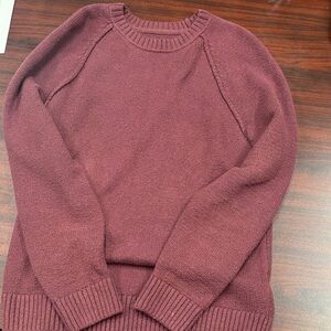 Abercrombie & Fitch Burgundy Crewneck Sweater